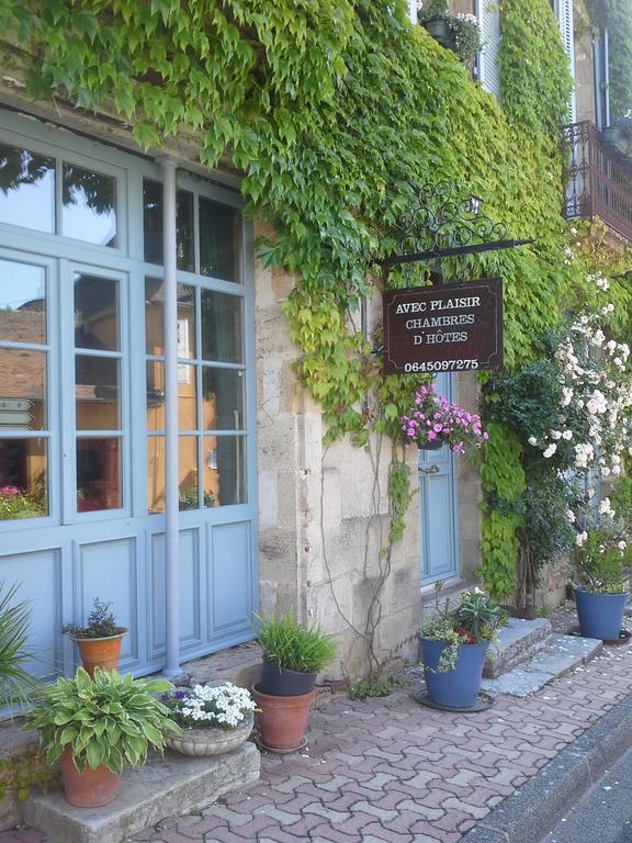 Avec Plaisir Bed & Breakfast Saint-Plaisir Екстериор снимка