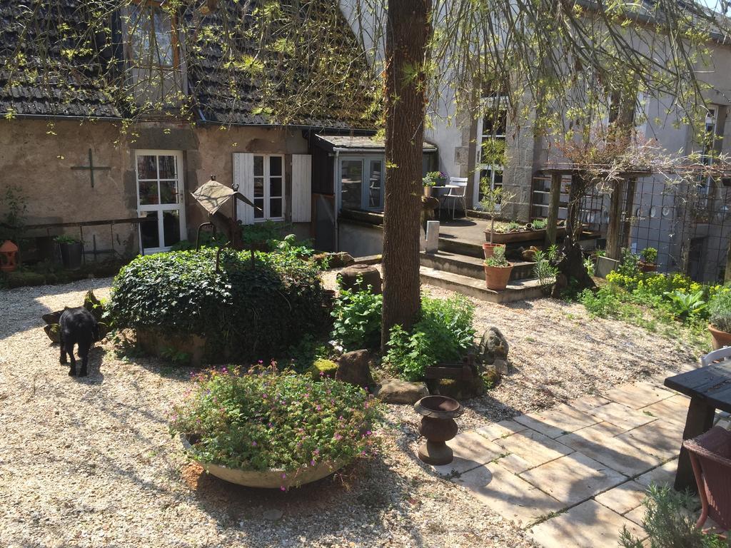 Avec Plaisir Bed & Breakfast Saint-Plaisir Екстериор снимка